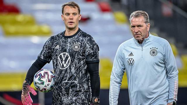 特拉福德神 特拉福德神